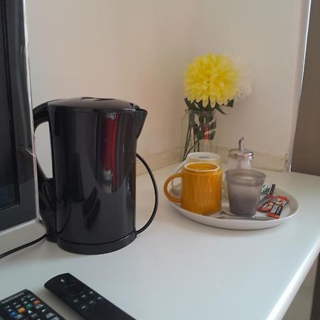 Ensuite Basic Room Budget Sketty 5 سوانسي المظهر الخارجي الصورة